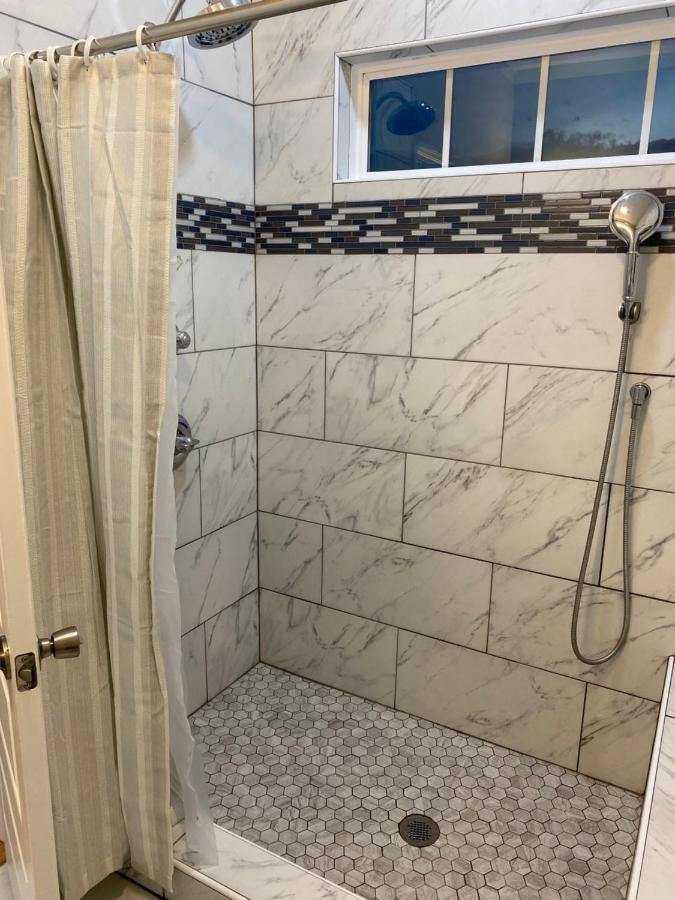 Apartament La Casa Grande Hosting Whitsett Zewnętrze zdjęcie