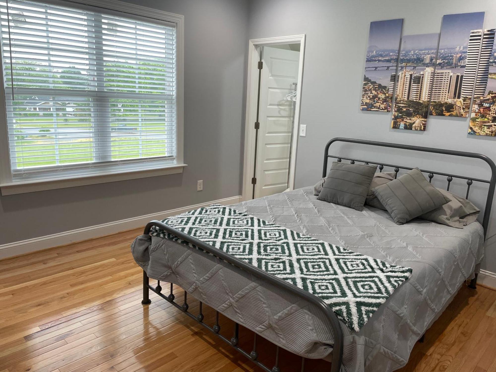 Apartament La Casa Grande Hosting Whitsett Zewnętrze zdjęcie